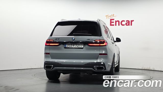BMW X7 xDrive 40i M Sport 7STR