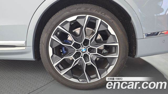 BMW X7 xDrive 40i M Sport 7STR