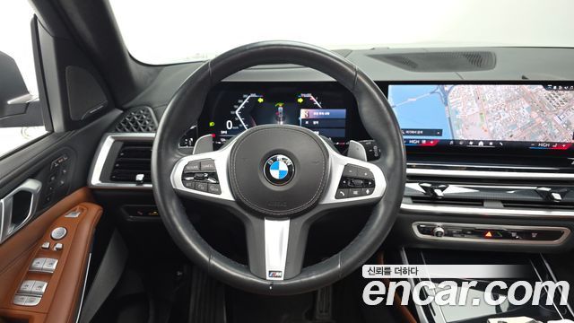 BMW X7 xDrive 40i M Sport 7STR