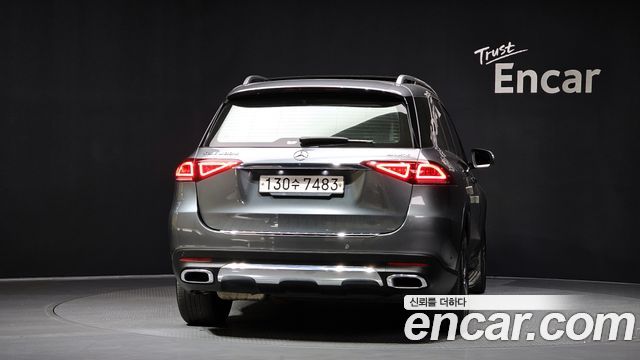Mercedes-Benz GLE-Class GLE300d 4MATIC