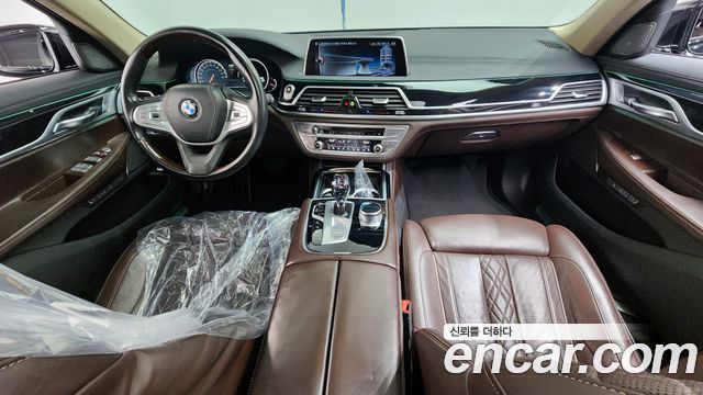 BMW 7-Series 740Li xDrive