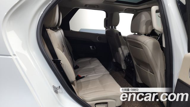 Land Rover Discovery 3.0 TD6 HSE