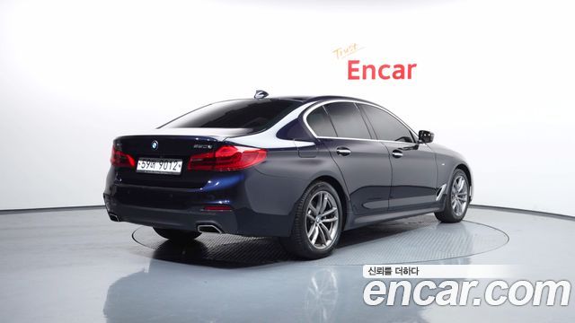 BMW 5-Series 520d xDrive M Sport Package Plus