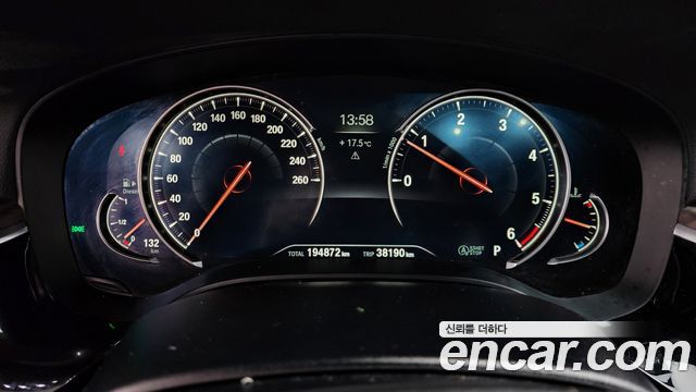 BMW 5-Series 520d xDrive M Sport Package Plus