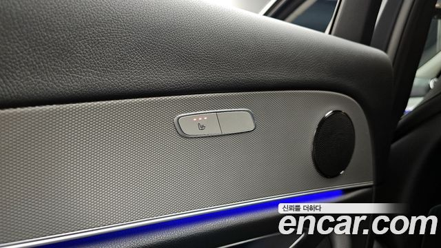Mercedes-Benz E-Class E200 Avantgarde