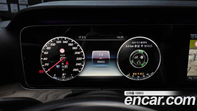 Mercedes-Benz E-Class E300 Exclusive