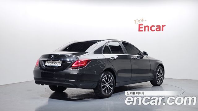 Mercedes-Benz C-Class C200