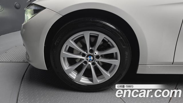 BMW 3-Series 320d