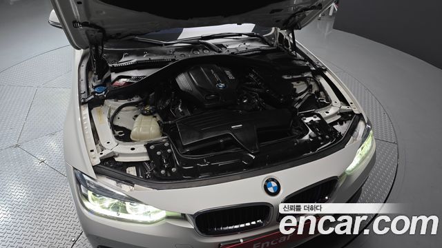 BMW 3-Series 320d