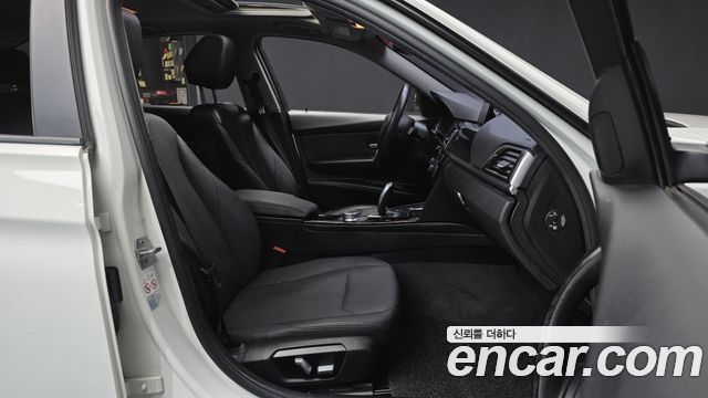 BMW 3-Series 320d