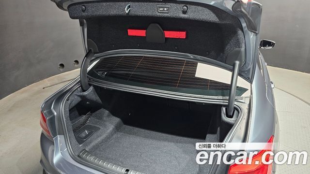 BMW 5-Series 530i M Sport Package Plus
