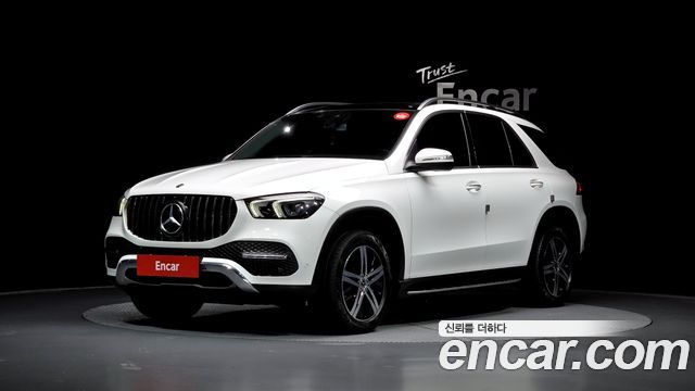 Mercedes-Benz GLE-Class GLE300d 4MATIC