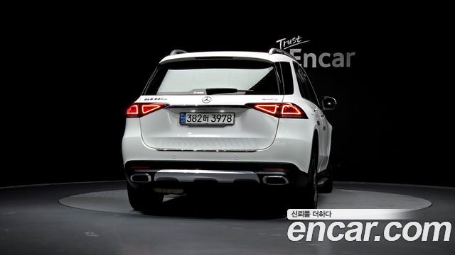 Mercedes-Benz GLE-Class GLE300d 4MATIC