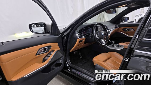 BMW 3-Series M340i xDrive Touring