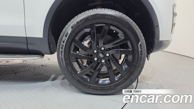 Land Rover Discovery 3.0 SD6 HSE