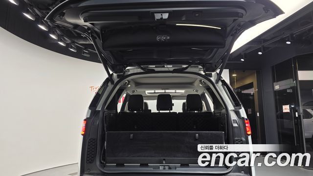 Land Rover Discovery 3.0 SD6 HSE