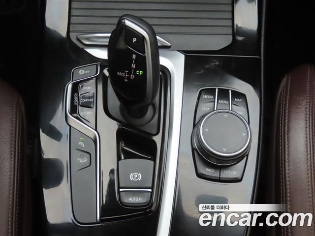 BMW X3 xDrive 20i M sports Online Exclusive Edition
