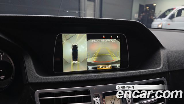 Mercedes-Benz E-Class E350 BlueTec 4MATIC