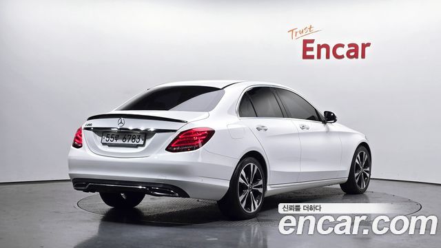 Mercedes-Benz C-Class C200 Avantgarde