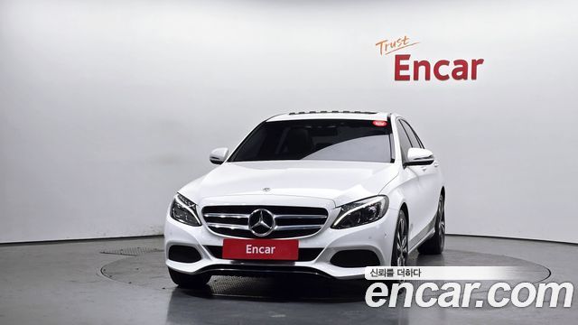 Mercedes-Benz C-Class C200 Avantgarde