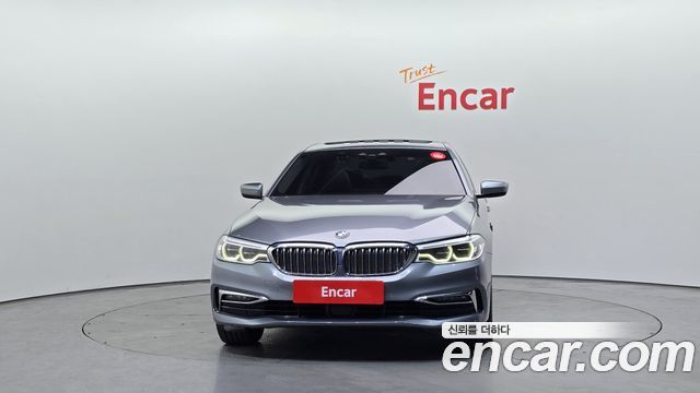 BMW 5-Series 530i xDrive Luxury Plus
