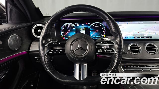 Mercedes-Benz E-Class E350 4MATIC AMG Line