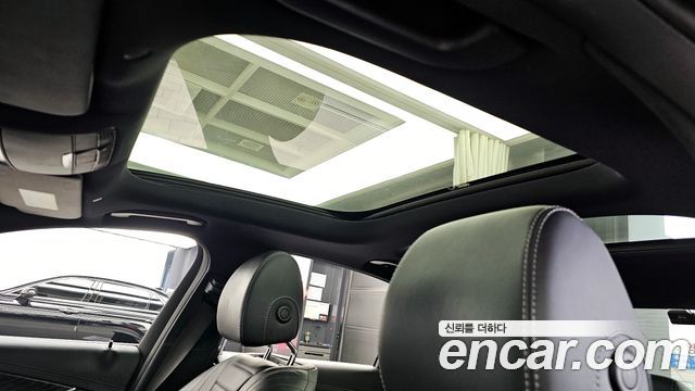 Mercedes-Benz E-Class E350 4MATIC AMG Line