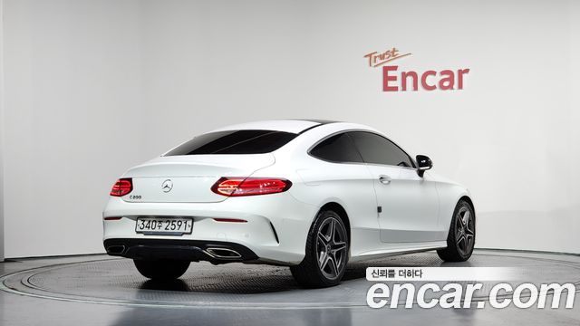 Mercedes-Benz C-Class C200 Coupe
