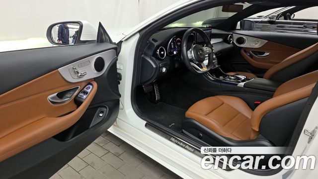 Mercedes-Benz C-Class C200 Coupe