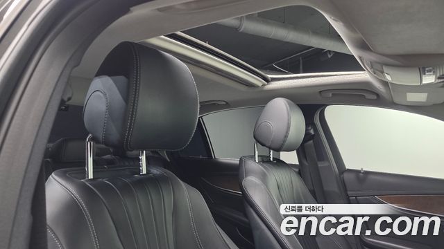 Mercedes-Benz E-Class E220d Exclusive