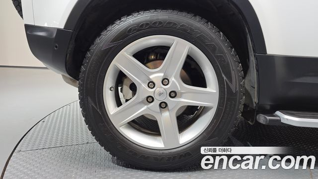 Land Rover Defender 110 D240 SE