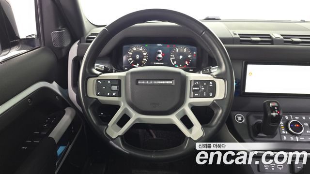 Land Rover Defender 110 D240 SE