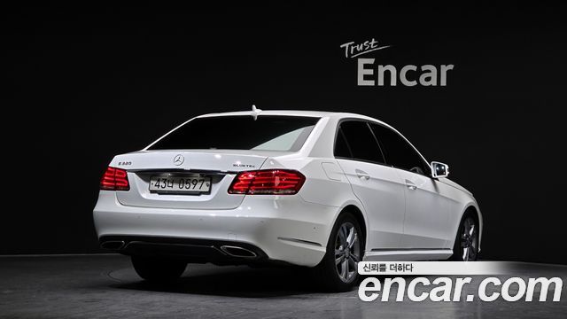Mercedes-Benz E-Class E220 Bluetec Avantgarde