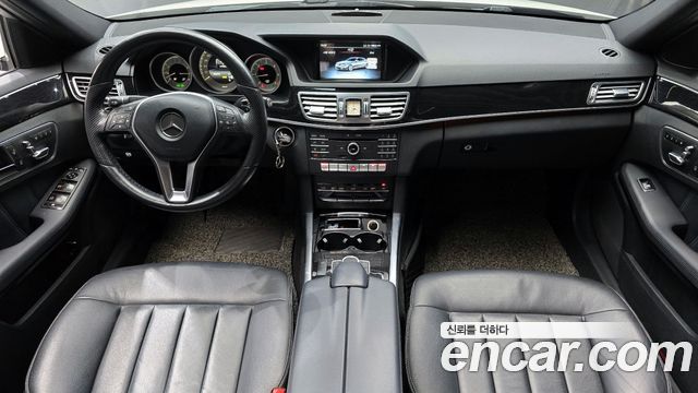 Mercedes-Benz E-Class E220 Bluetec Avantgarde