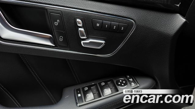 Mercedes-Benz E-Class E220 Bluetec Avantgarde