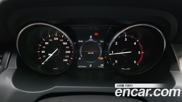 Land Rover Reinjirobeo Ibokeu 2.0 TD4 SE