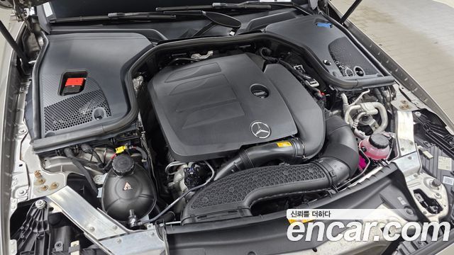 Mercedes-Benz E-Class E350 4MATIC Avantgarde