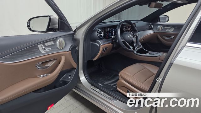 Mercedes-Benz E-Class E350 4MATIC Avantgarde