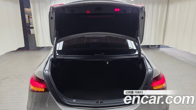 Mercedes-Benz E-Class E350 4MATIC Avantgarde
