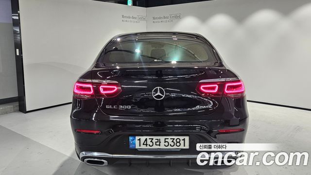 Mercedes-Benz GLC-Class GCL300 4MATIC Coupe