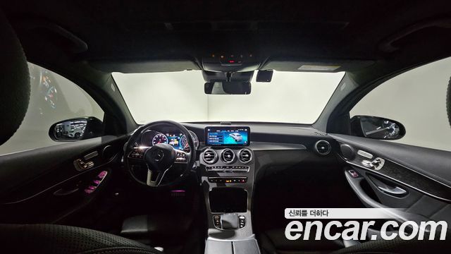Mercedes-Benz GLC-Class GCL300 4MATIC Coupe