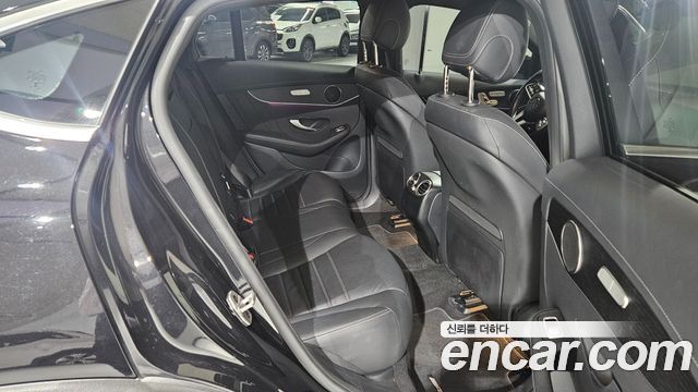 Mercedes-Benz GLC-Class GCL300 4MATIC Coupe