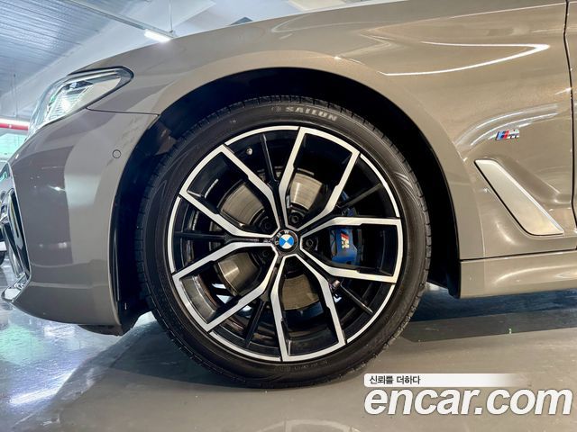 BMW 5-Series 530i M Sport Package