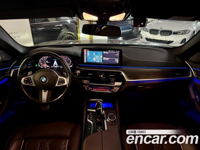 BMW 5-Series 530i M Sport Package