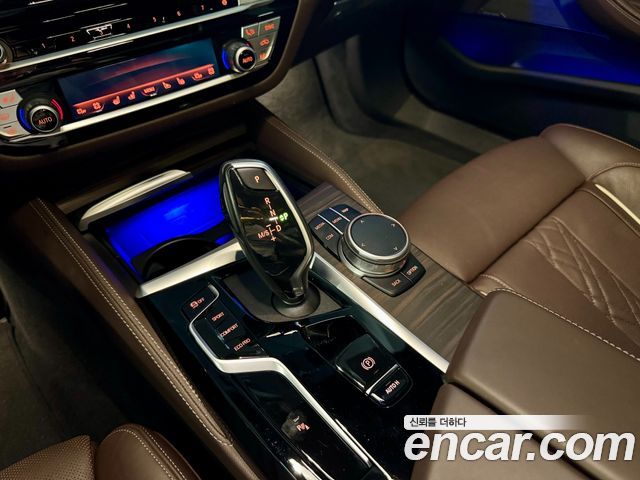 BMW 5-Series 530i M Sport Package