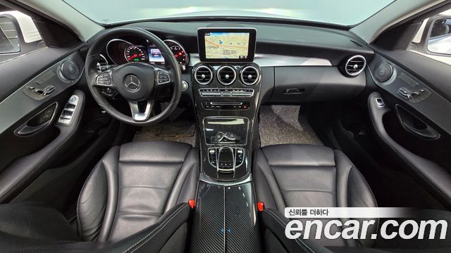 Mercedes-Benz C-Class C200 Avantgarde