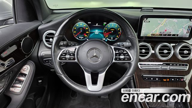Mercedes-Benz GLC-Class GLC300 4MATIC