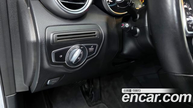 Mercedes-Benz GLC-Class GLC300 4MATIC