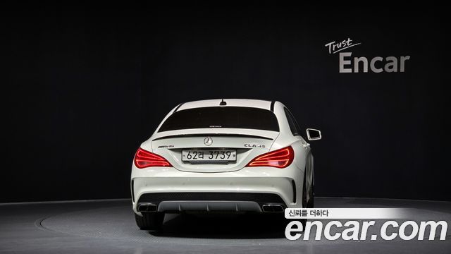 Mercedes-Benz CLA-Class CLA45 AMG 4MATIC