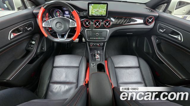 Mercedes-Benz CLA-Class CLA45 AMG 4MATIC